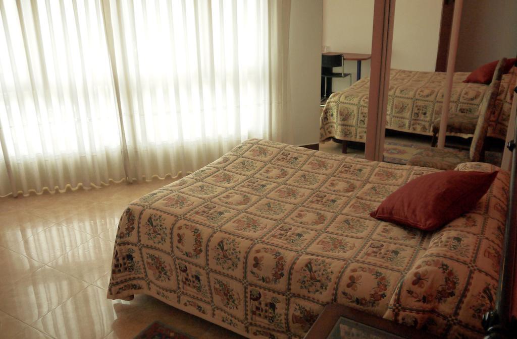Hotel Lena Pola de Lena Pokój zdjęcie